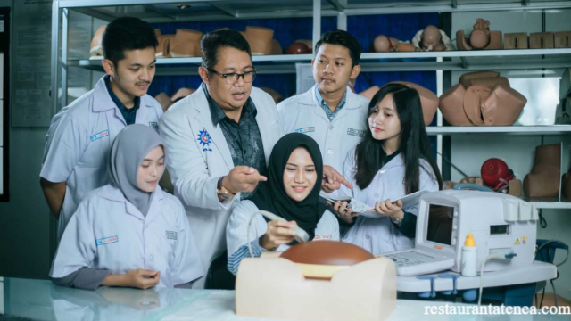 Rekomendasi Beasiswa Kedokteran yang ada di Indonesia