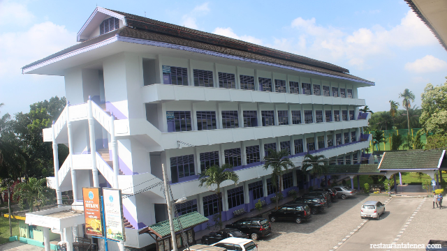 4 Swasta Universitas Terbaik Di Medan